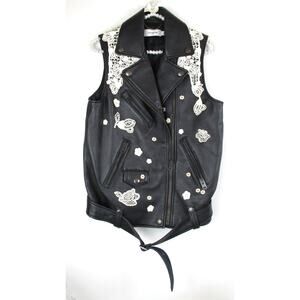 Coach Lace Embroidered Leather Vest moto hobo festival feminine NWOT size 2